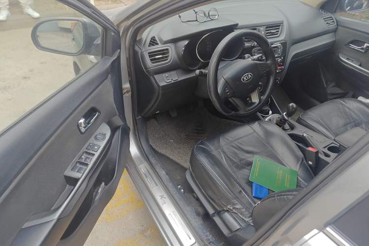 Used Kia K2 2012 Sedan 1.4L MT GLS Commemorative Edition Driver Seat