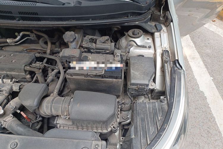 Used Kia K2 2012 Sedan 1.4L AT TOP Anniversary Edition Engine Bay Left
