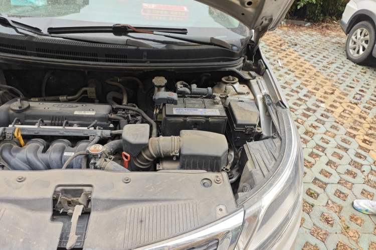 Used Kia K2 2012 Sedan 1.4L Automatic GLS Commemorative Edition Engine Bay Left