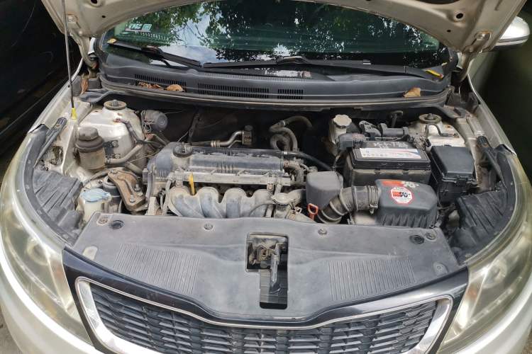 Used Kia K2 2012 Hatchback 1.6L AT Premium Engine Bay