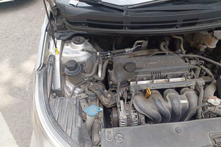Used Kia K2 2012 Sedan 1.4L AT TOP Anniversary Edition Engine Bay Right