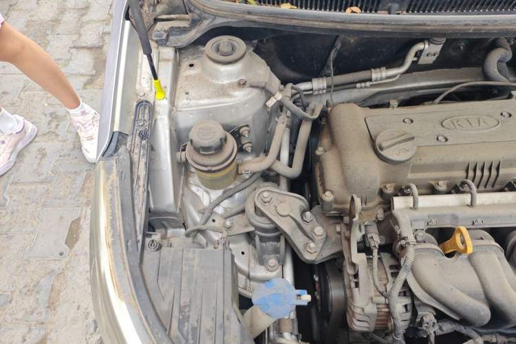 Used Kia K2 2012 Sedan 1.4L Automatic GLS Commemorative Edition Engine Bay Right