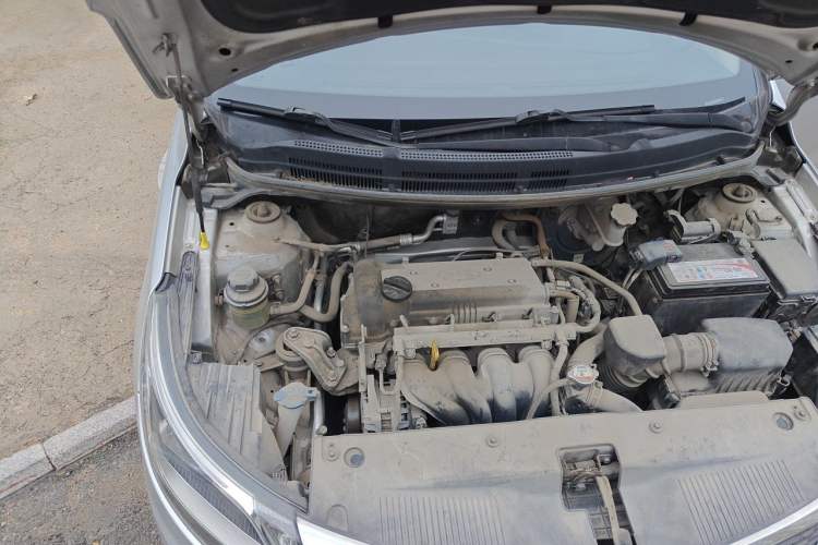 Used Kia K2 2012 Sedan 1.4L MT GLS Commemorative Edition Engine Bay Right