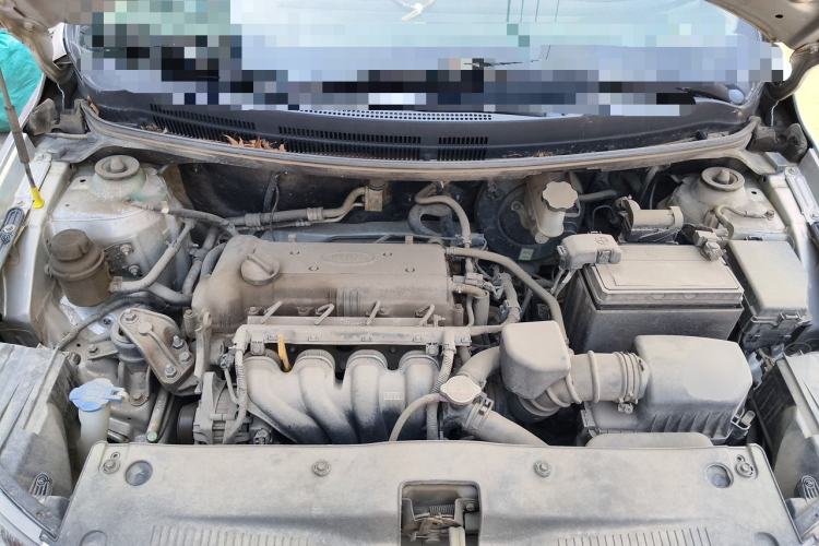 Used Kia K2 2012 Sedan 1.4L MT GLS Commemorative Edition Engine Bay