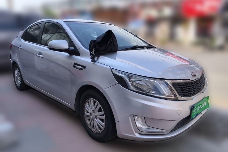 Used Kia K2 2012 Sedan 1.4L MT GLS Commemorative Edition Front Right 45 Deg