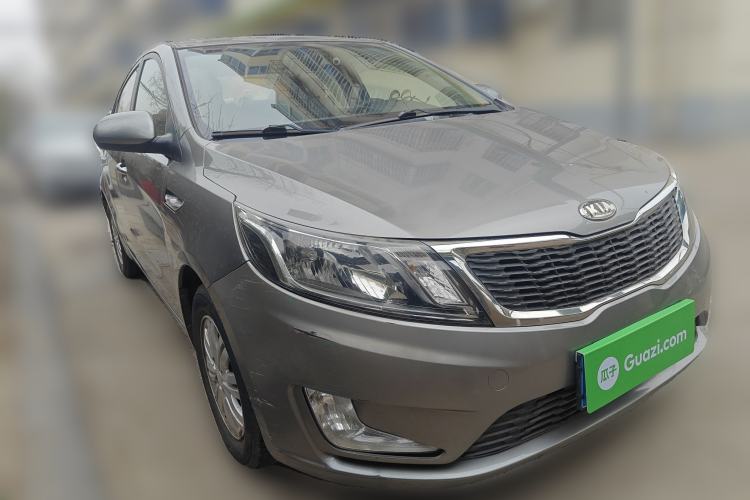Used Kia K2 2012 Sedan 1.4L MT GLS Commemorative Edition Front Right 45 Deg