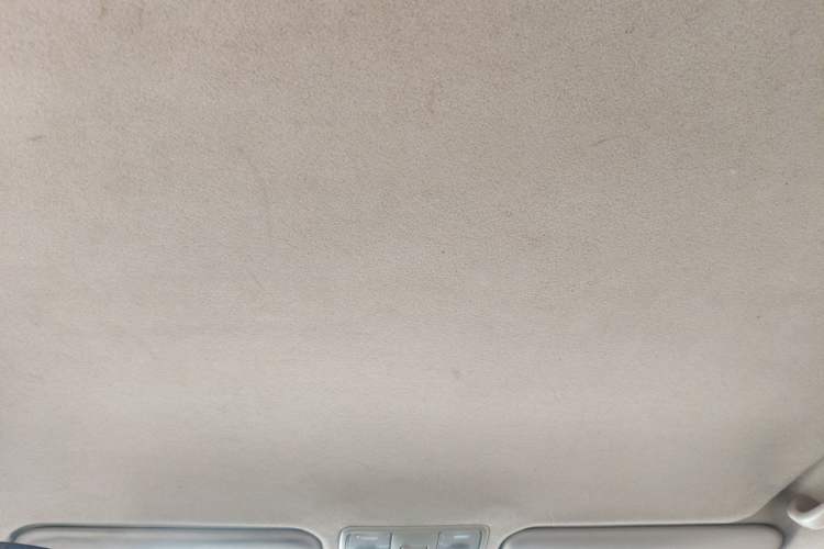 Used Kia K2 2012 Sedan 1.4L MT GLS Commemorative Edition Headliner