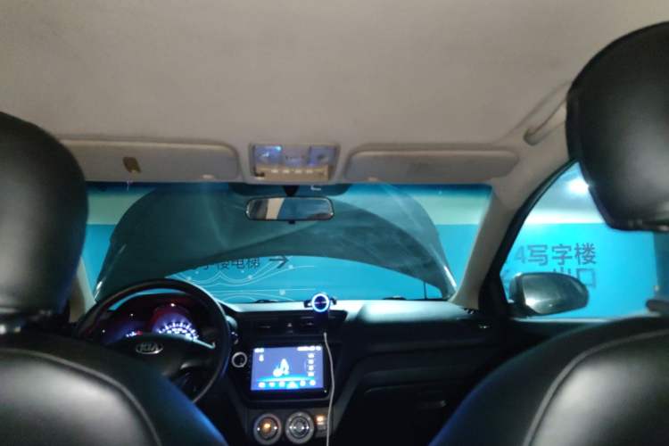 Used Kia K2 2012 Sedan 1.4L MT GLS Commemorative Edition Headliner