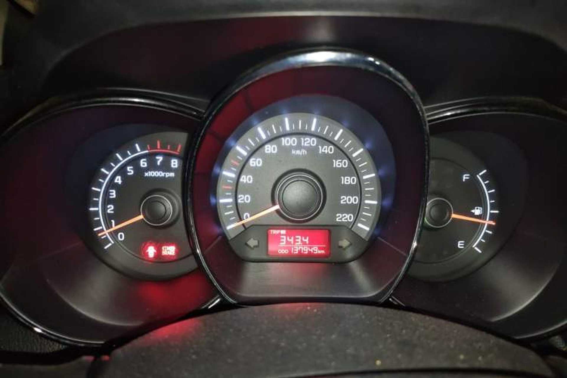 Used Kia K2 2012 Sedan 1.4L MT GLS Commemorative Edition Instrument Cluster