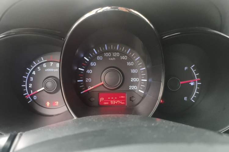 Used Kia K2 2012 Hatchback 1.4L AT GLS Instrument Cluster