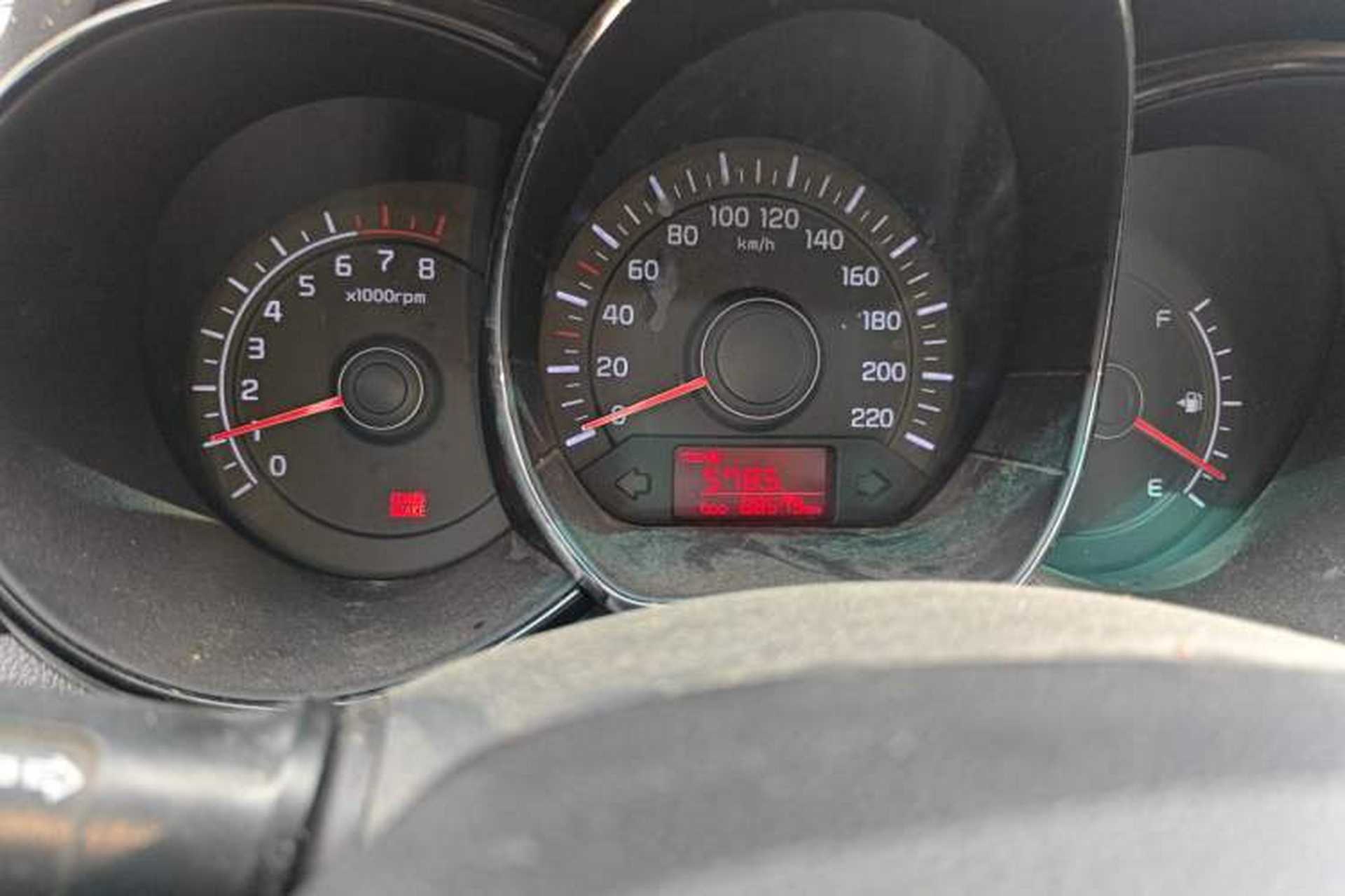 Used Kia K2 2012 Sedan 1.4L MT GLS Commemorative Edition Instrument Cluster