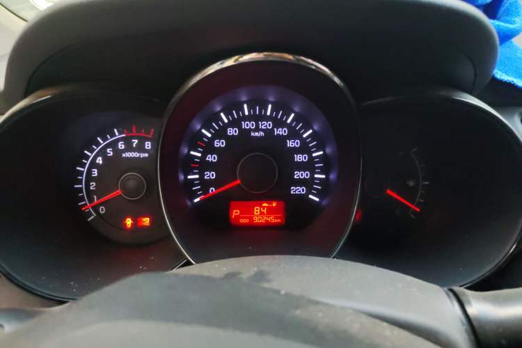 Used Kia K2 2012 Sedan 1.4L Automatic GLS Commemorative Edition Instrument Cluster