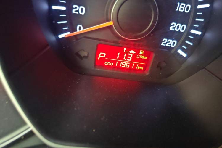 Used Kia K2 2012 Sedan 1.4L Automatic GLS Commemorative Edition Odometer Close Up