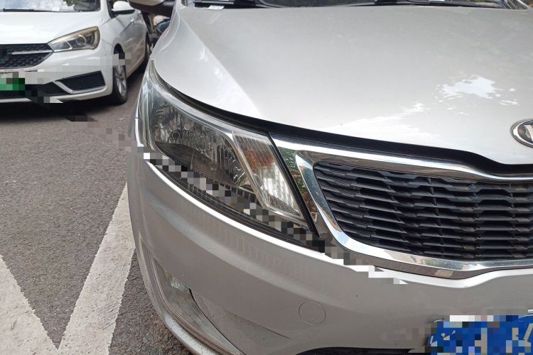 Used Kia K2 2012 Sedan 1.4L AT TOP Anniversary Edition Right Front Headlight