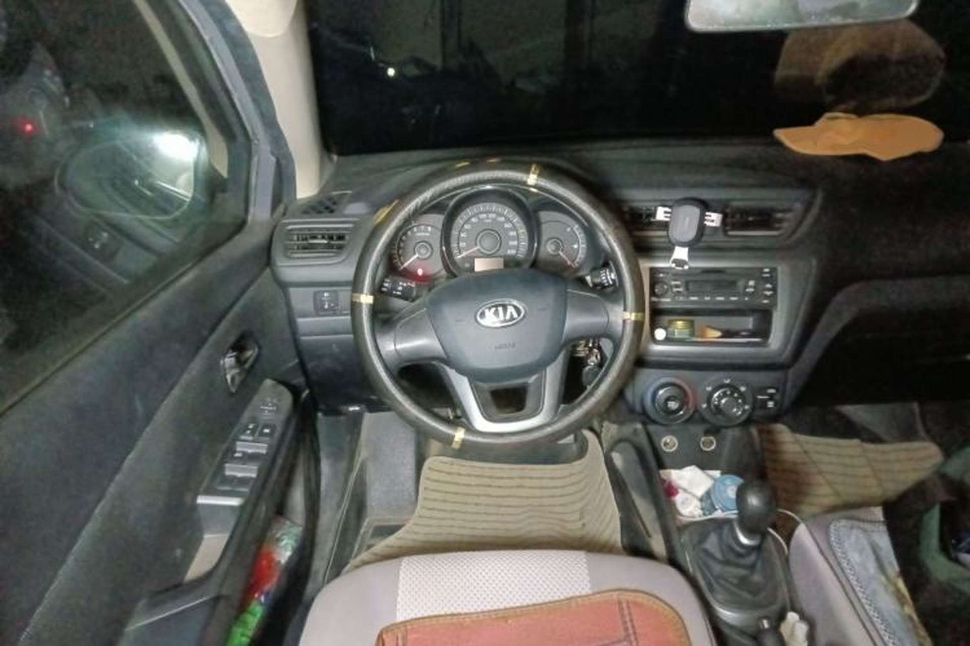 Used Kia K2 2012 Sedan 1.4L MT GLS Commemorative Edition Steering Wheel