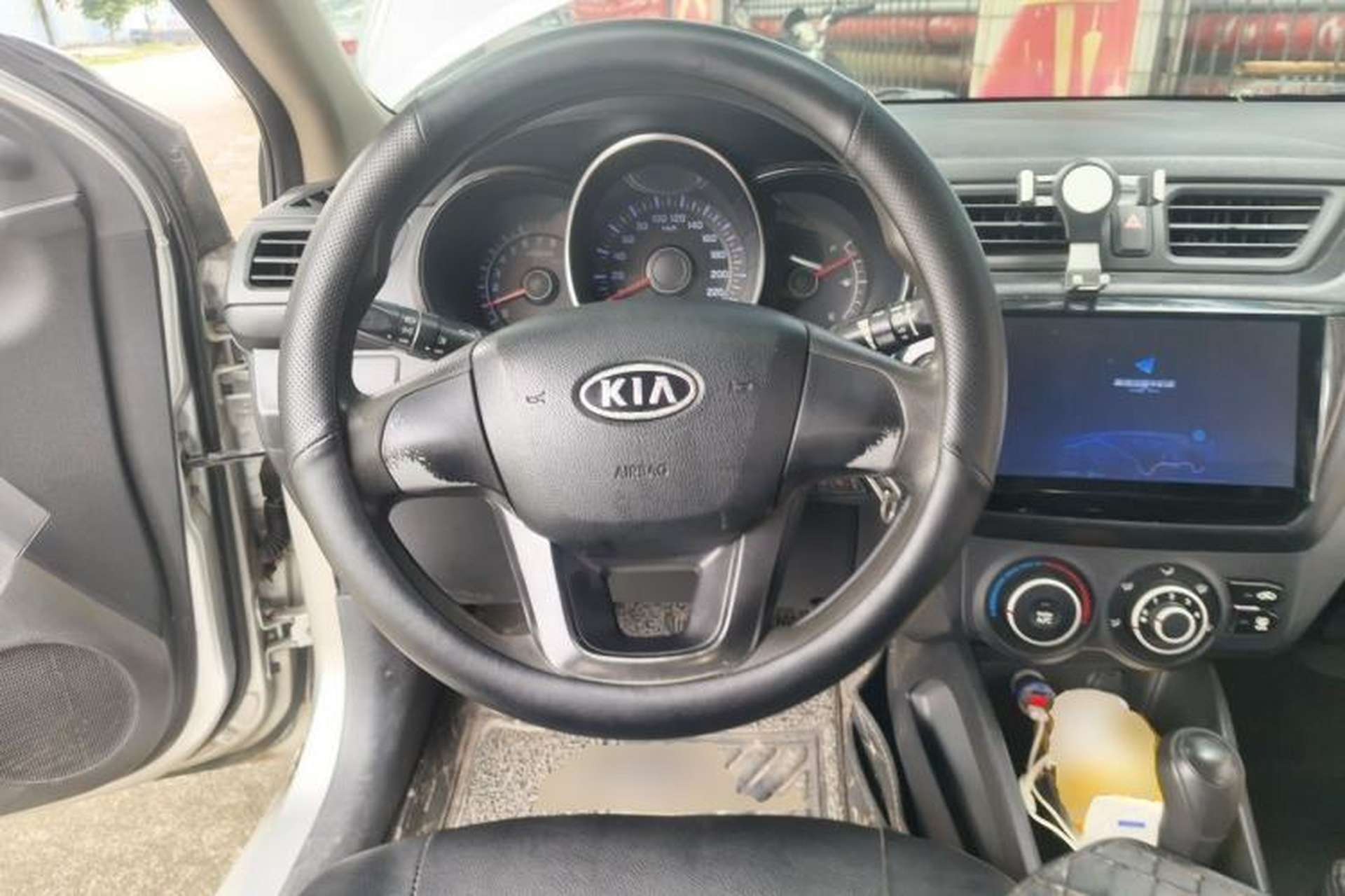 Used Kia K2 2012 Sedan 1.4L Automatic GLS Commemorative Edition Steering Wheel