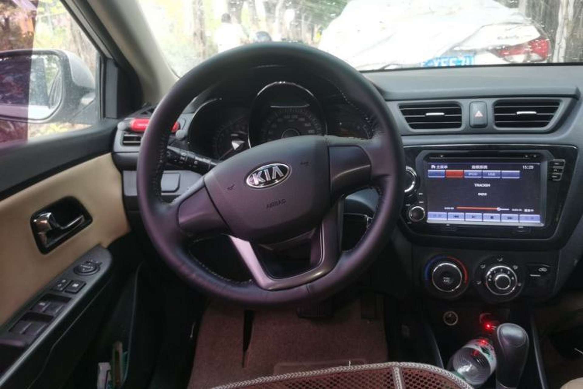 Used Kia K2 2012 Sedan 1.4L Automatic GLS Commemorative Edition Steering Wheel