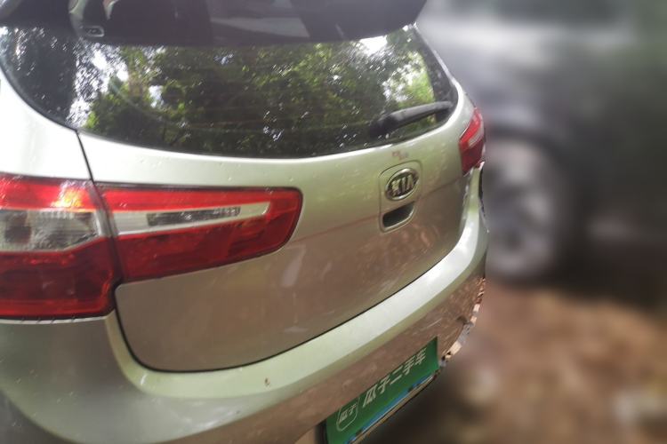 Used Kia K2 2012 Hatchback 1.6L AT Premium Trunk