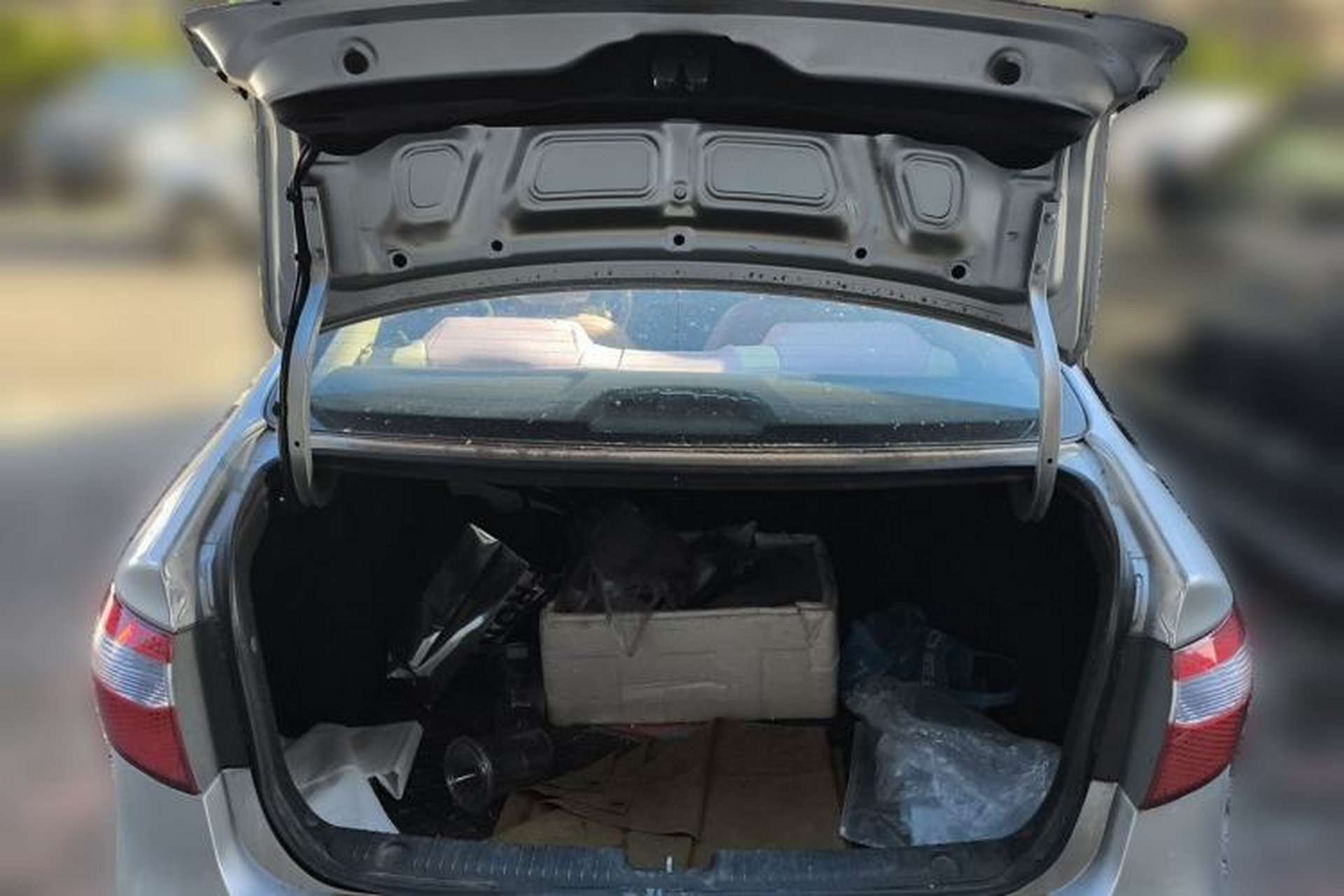 Used Kia K2 2012 Sedan 1.4L MT TOP Commemorative Edition Trunk