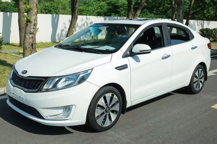 Kia K2 2012 Sedan 1.6L Automatic Transmission Premium Commemorative Edition de segunda mano Guazi used car, China used car export, Used car for sale, Used cars, Cheapest cars for sale