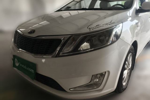 Used Kia K2 2012 Sedan 1.4L MT GLS Commemorative Edition