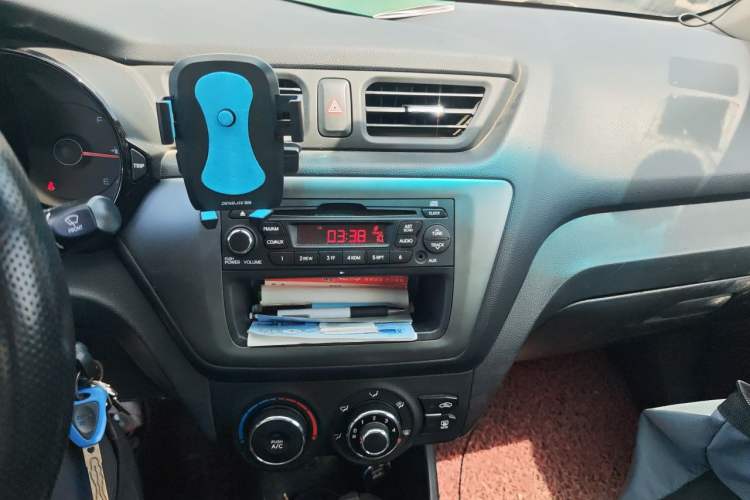 Used Kia K2 2012 Sedan 1.4L Automatic GLS Commemorative Edition Audio And AC Panel