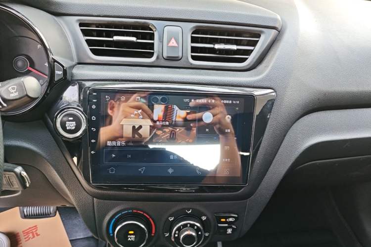 Used Kia K2 2012 Sedan 1.4L Automatic GLS Commemorative Edition Audio And AC Panel