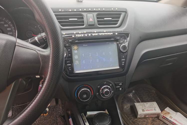 Used Kia K2 2012 Sedan 1.4L MT GLS Commemorative Edition Audio And AC Panel