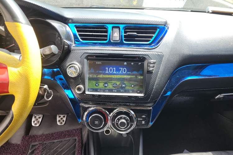 Used Kia K2 2012 Sedan 1.4L MT GLS Commemorative Edition Audio And AC Panel