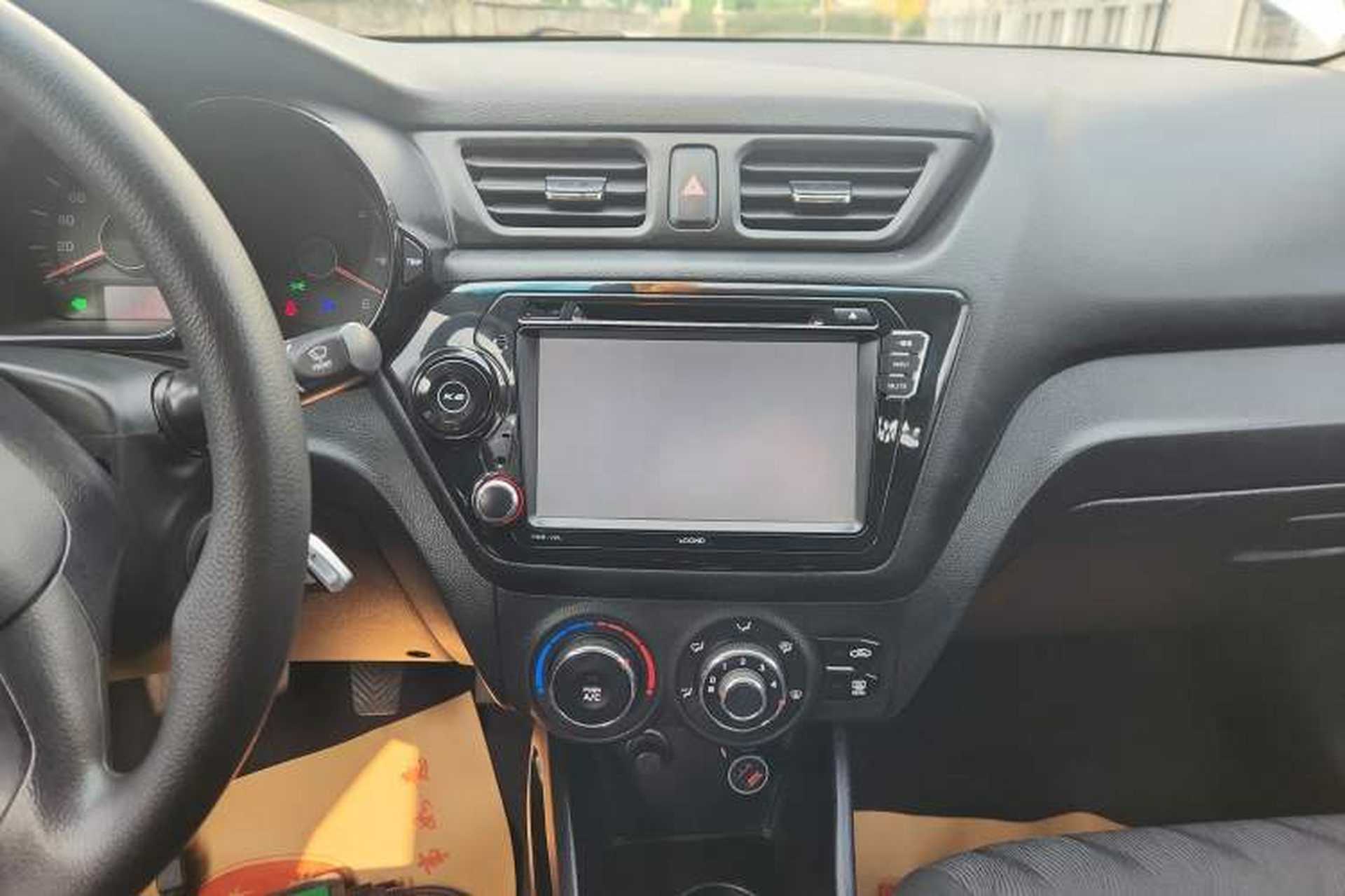 Used Kia K2 2012 Sedan 1.4L MT GLS Commemorative Edition Audio And AC Panel