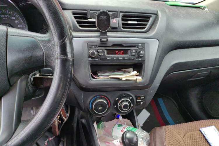 Used Kia K2 2012 Sedan 1.4L Automatic GLS Commemorative Edition Audio And AC Panel