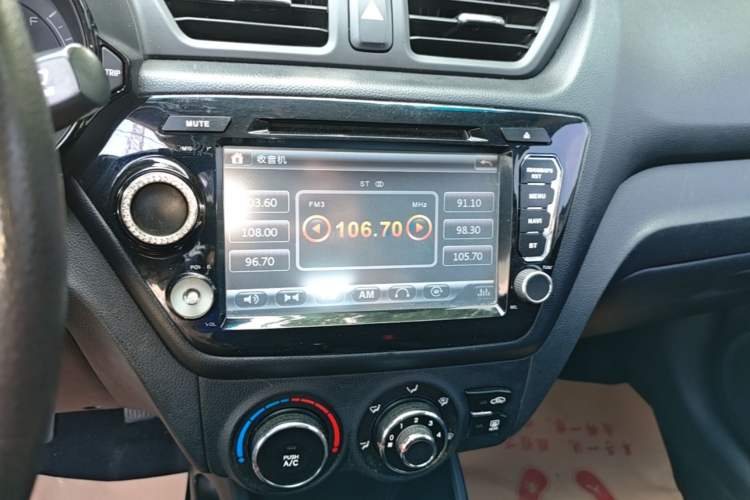 Used Kia K2 2012 Sedan 1.4L Automatic GLS Commemorative Edition Audio And AC Panel