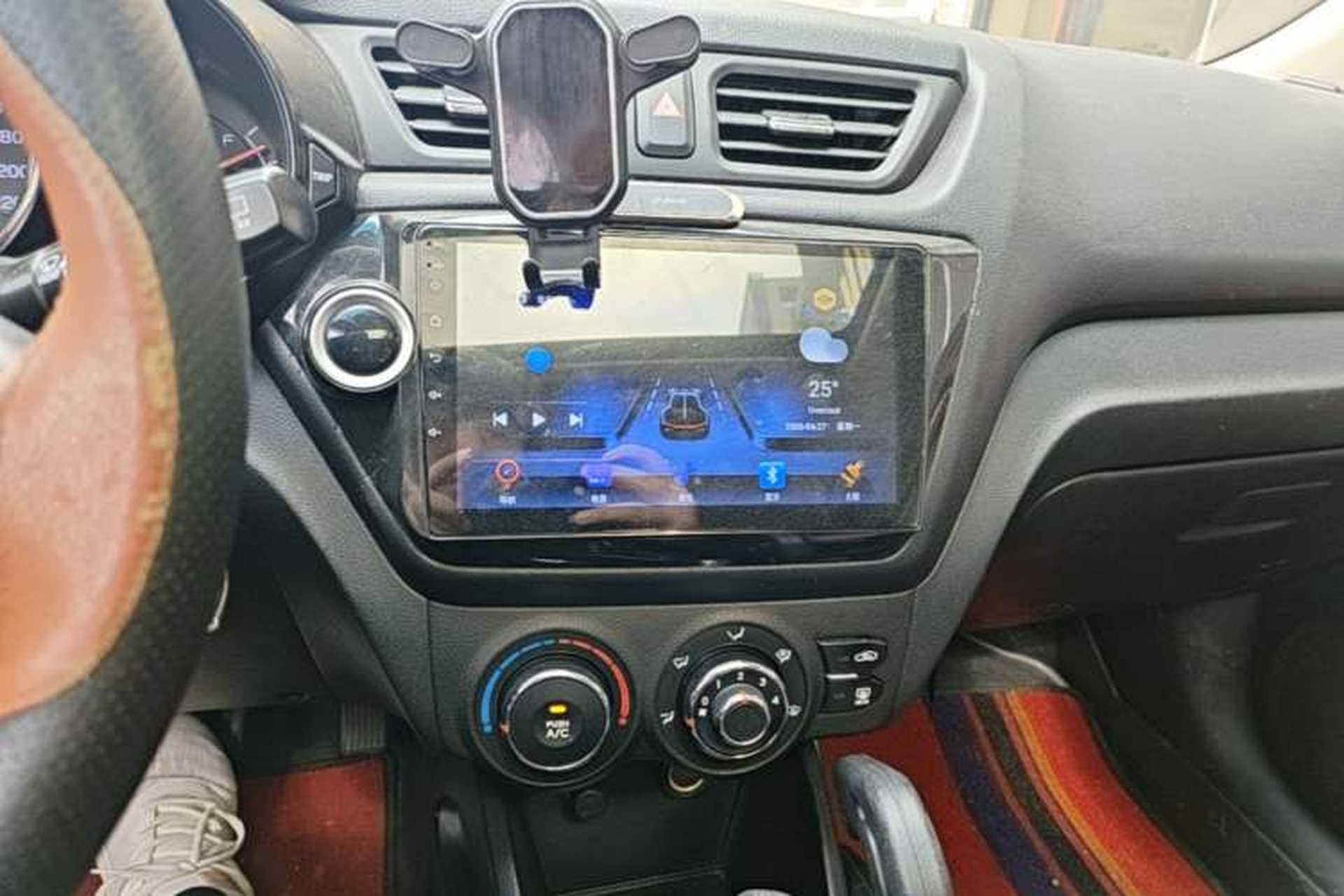 Used Kia K2 2012 Hatchback 1.4L Automatic Cool Edition Audio And AC Panel