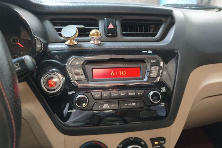 Used Kia K2 2012 Sedan 1.6L Automatic Transmission Premium Commemorative Edition Audio And AC Panel