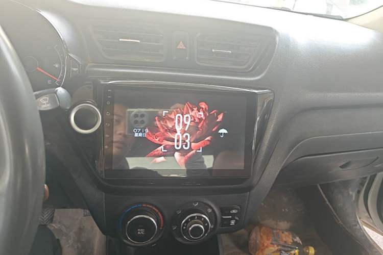 Used Kia K2 2012 Sedan 1.4L MT GLS Commemorative Edition Audio And AC Panel
