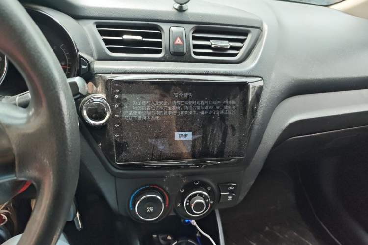 Used Kia K2 2012 Sedan 1.4L MT GLS Commemorative Edition Audio And AC Panel