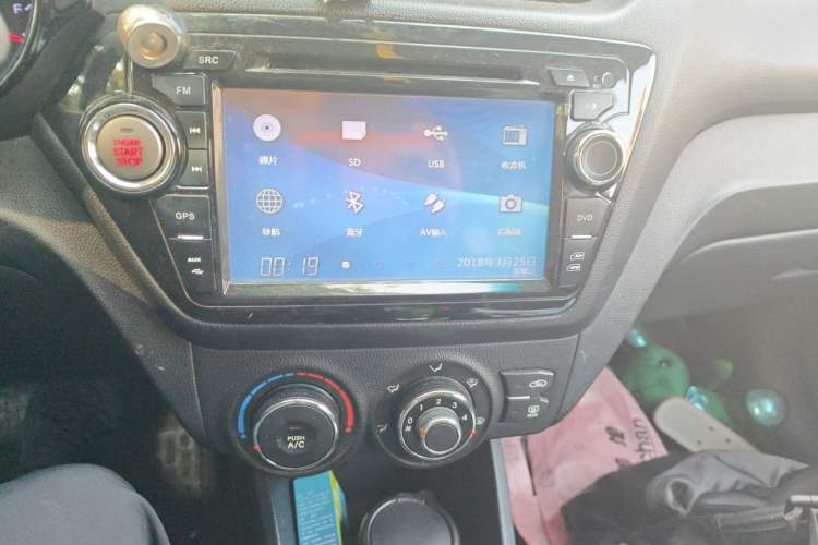 Used Kia K2 2012 Sedan 1.6L Automatic Transmission Premium Commemorative Edition Audio And AC Panel