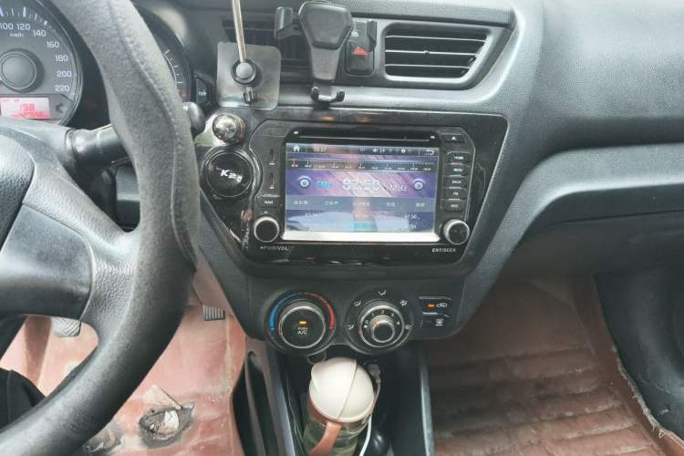 Used Kia K2 2012 Sedan 1.4L MT GLS Commemorative Edition Audio And AC Panel