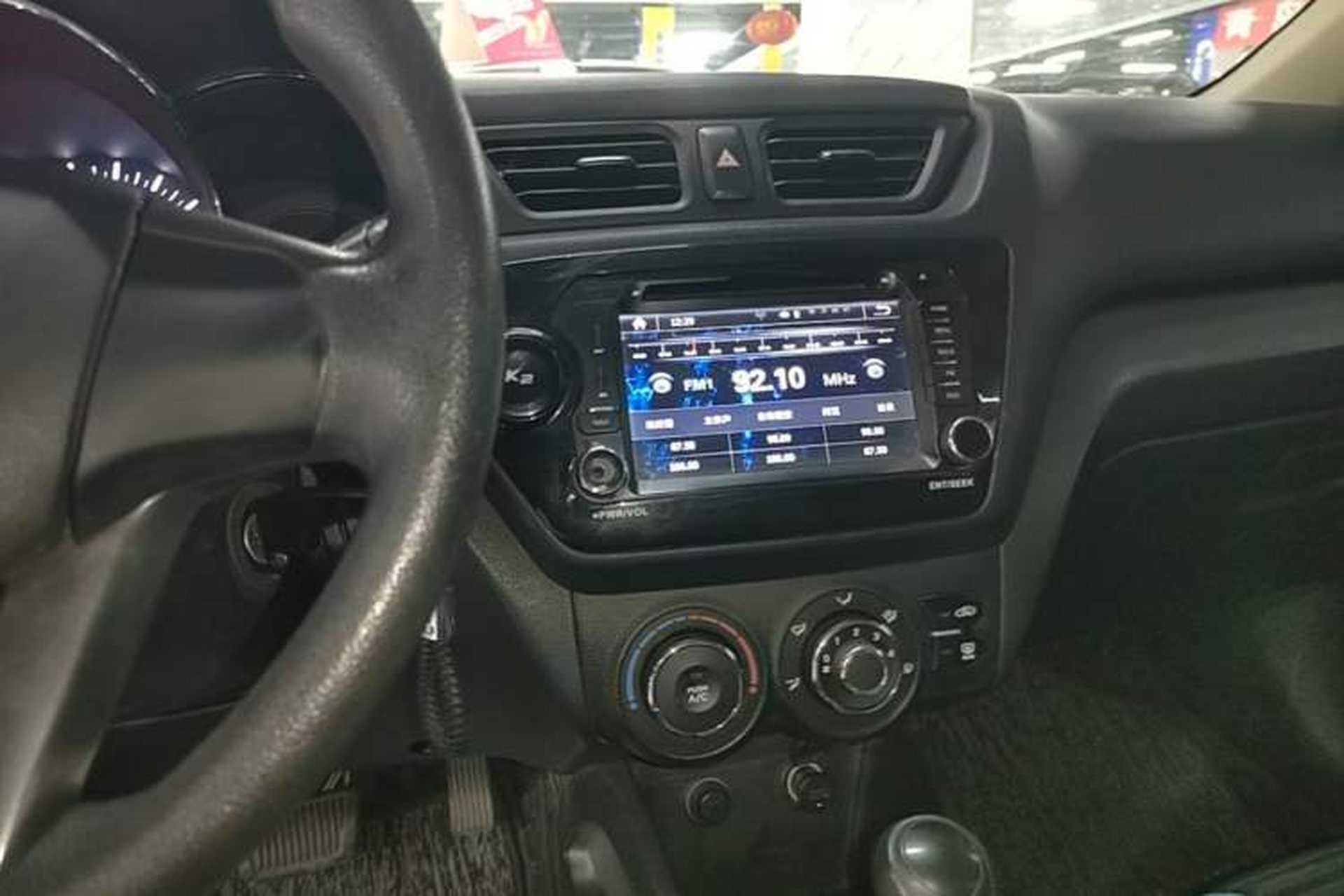 Used Kia K2 2012 Hatchback 1.4L AT GLS Commemorative Edition Audio And AC Panel