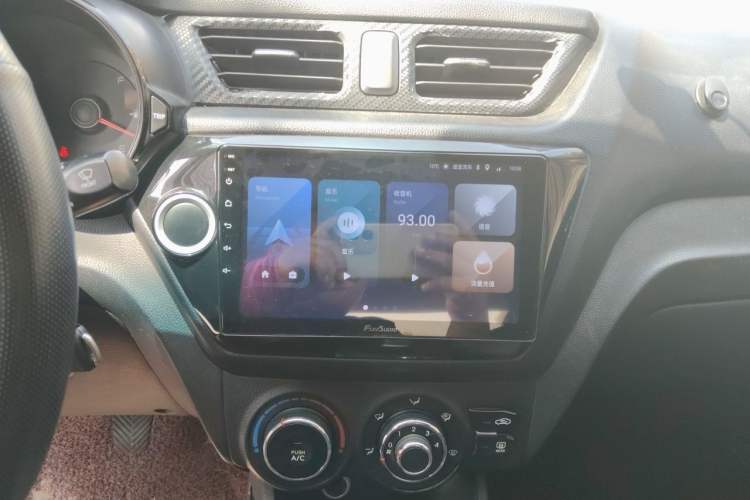 Used Kia K2 2012 Sedan 1.4L MT GLS Commemorative Edition Audio And AC Panel
