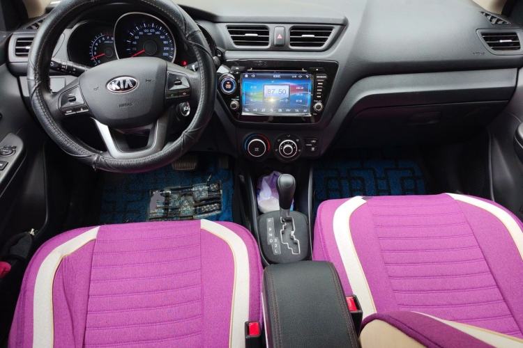 Used Kia K2 2012 Sedan 1.4L Automatic GLS Commemorative Edition Center Console