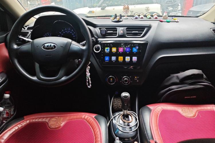 Used Kia K2 2012 Hatchback 1.4L Automatic Cool Edition Center Console