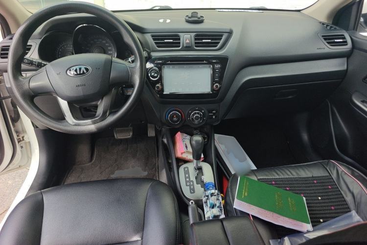 Used Kia K2 2012 Sedan 1.4L Automatic GLS Commemorative Edition Center Console