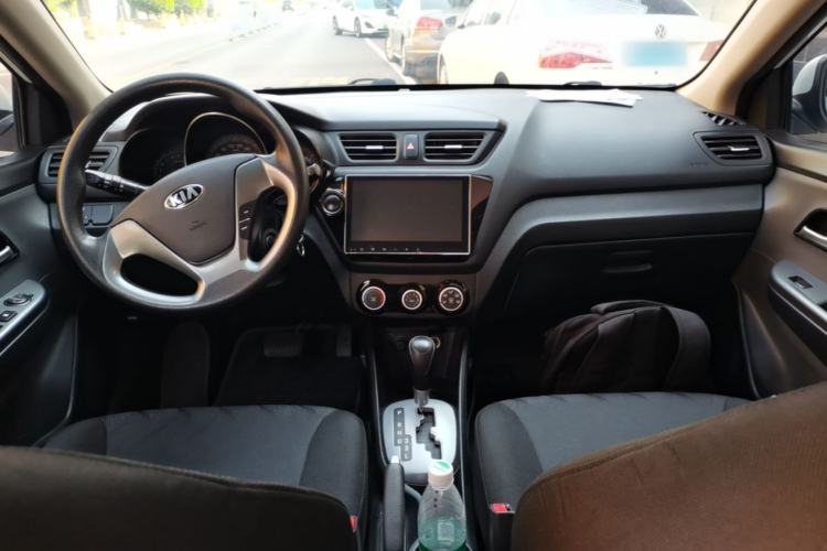 Used Kia K2 2012 Sedan 1.4L Automatic GLS Commemorative Edition Center Console