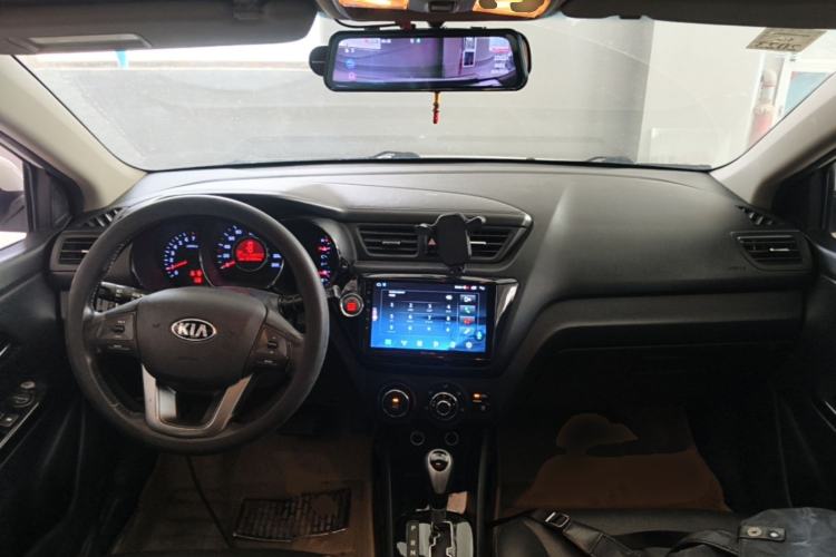 Used Kia K2 2012 Sedan 1.6L Automatic Transmission Premium Commemorative Edition Center Console