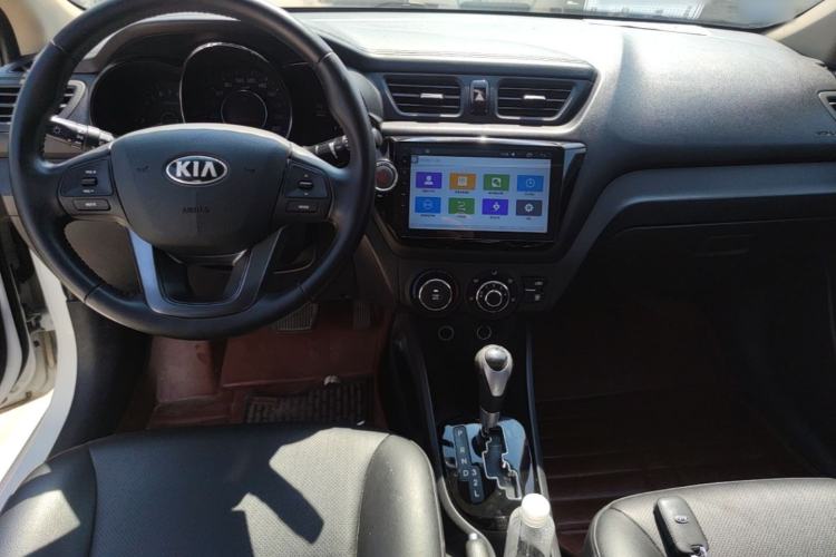 Used Kia K2 2012 Sedan 1.6L Automatic Transmission Premium Commemorative Edition Center Console