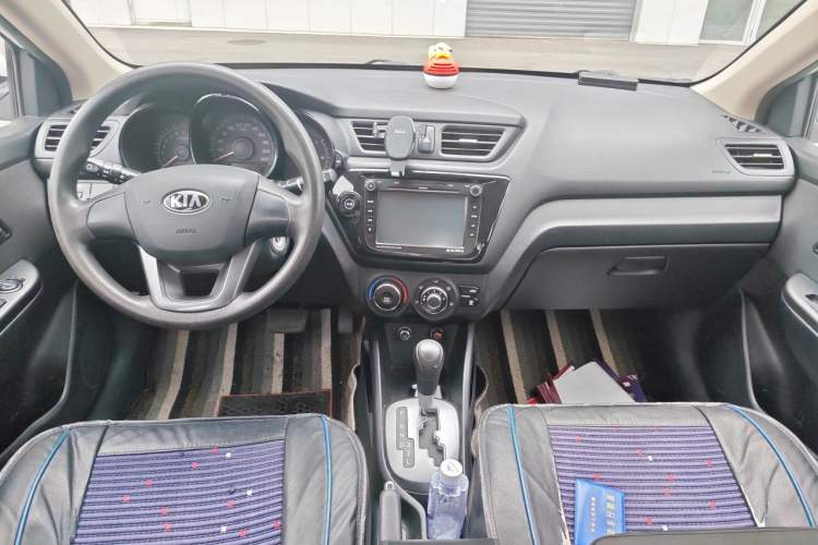 Used Kia K2 2012 Sedan 1.4L Automatic GLS Commemorative Edition Center Console