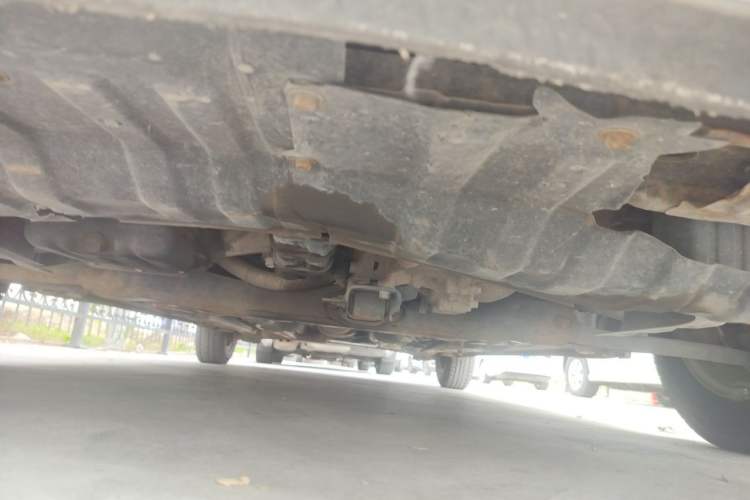Used Kia K2 2012 Sedan 1.4L MT GLS Commemorative Edition Chassis Front
