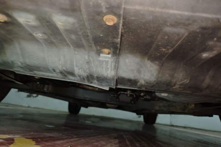 Used Kia K2 2012 Sedan 1.4L Automatic GLS Commemorative Edition Chassis Front