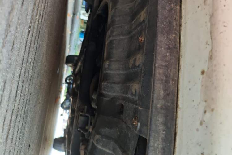 Used Kia K2 2012 Sedan 1.4L MT TOP Commemorative Edition Chassis Front